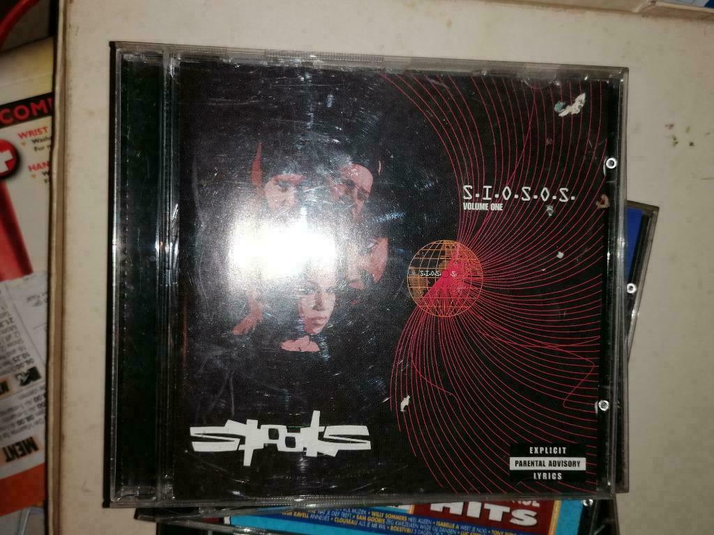 Cd spooks s.i.o.s.o.s., Envoi