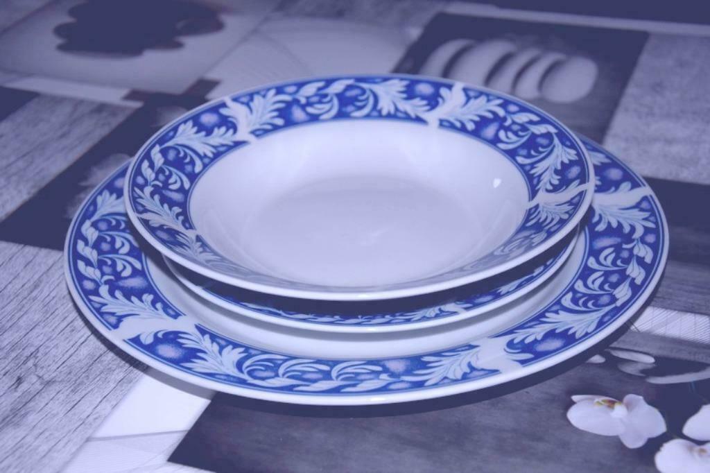36 Assiettes creuse fleur bleue, Enlèvement