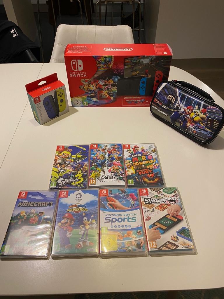 Nintendo switch édition Mariokart + 6 jeux + 2 manettes, Ophalen, Switch Original, Met 3 controllers of meer, Gebruikt
