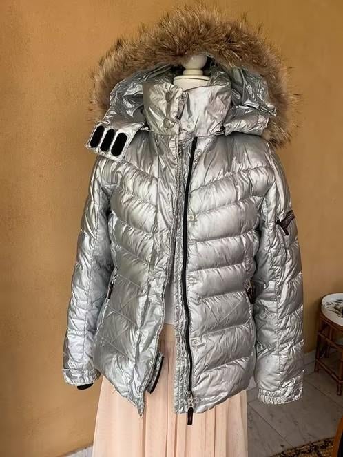 Gilet de ski Bogner Taille 38 -, Enlèvement