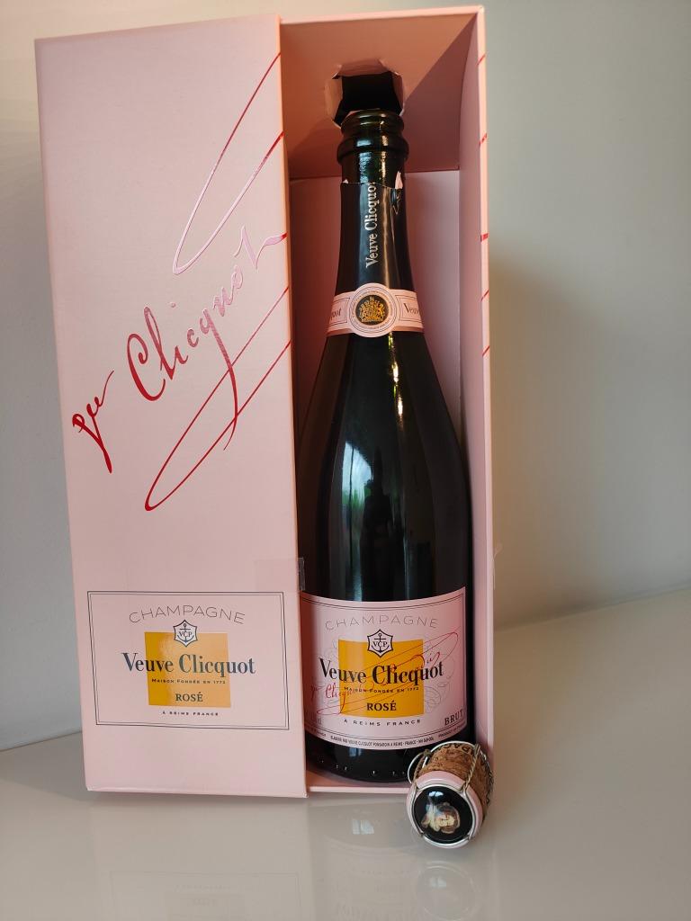 Veuve Clicquot Rosé, Geschenkverpakking, Capsule, lege fles, Ophalen of Verzenden, Gebruikt, Verpakking