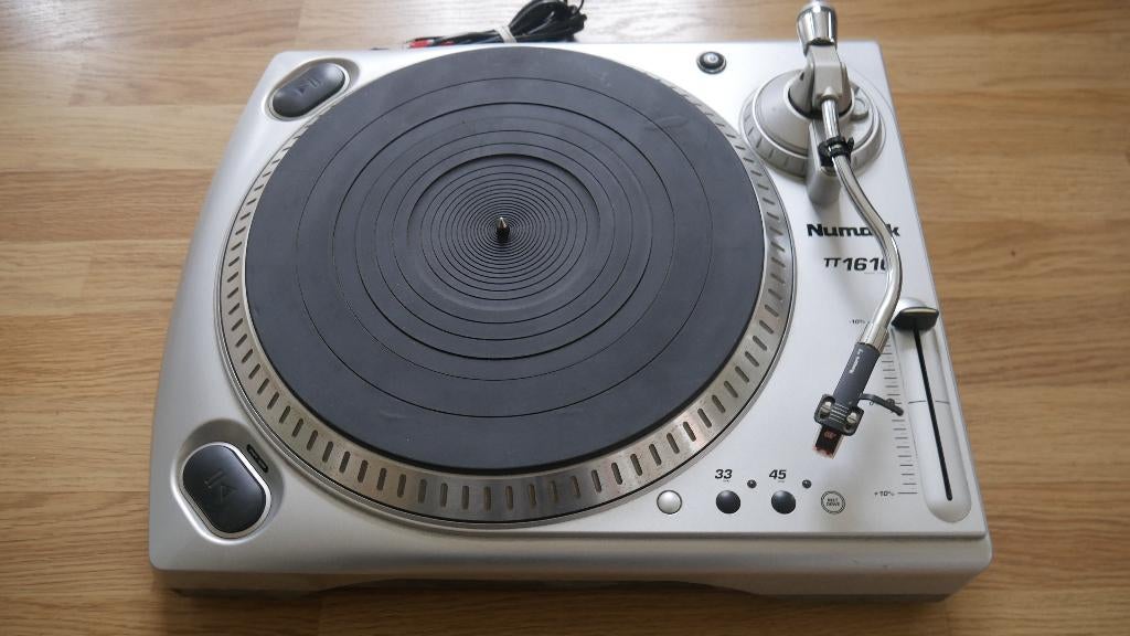 Numark TT 1610 turntable, Musique & Instruments, Enlèvement ou Envoi, Utilisé, DJ-Set, Numark