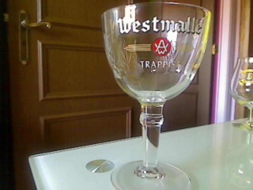 Ancien verre Westmalle, Enlèvement ou Envoi, Neuf, Verre à bière