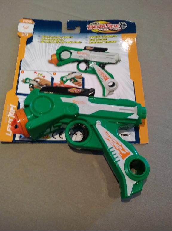 beyblade lanceren, Ophalen, Nieuw