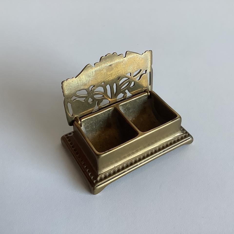 Mooi antiek postzegeldoosje met 3 vakjes, Ophalen of Verzenden