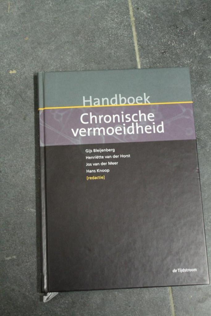 Handboek Chronische Vermoeidheid, Ophalen of Verzenden, Zo goed als nieuw