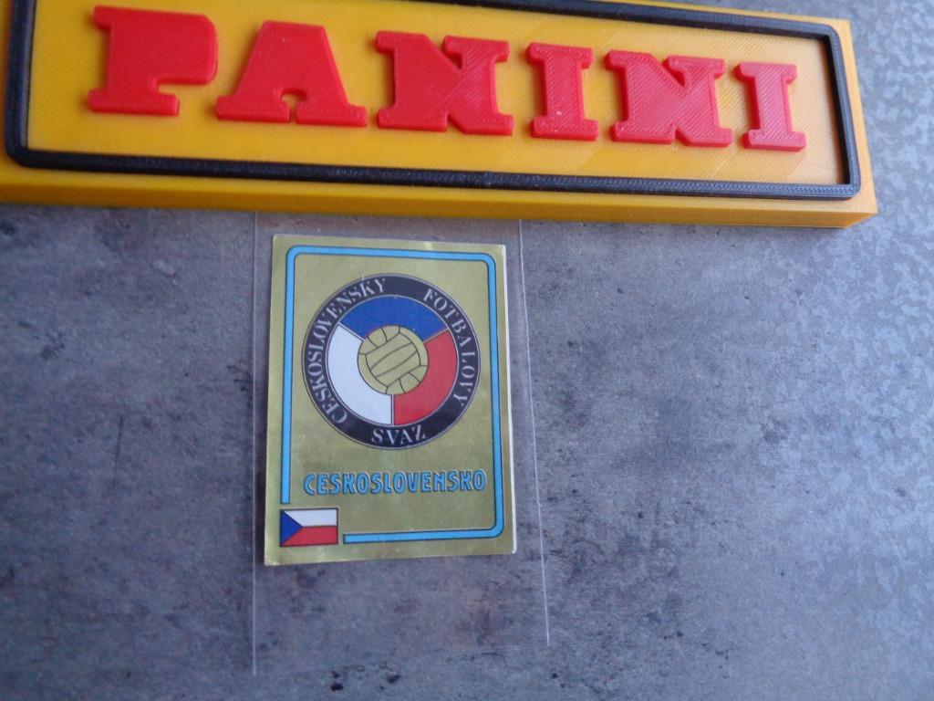 PANINI VOETBAL STICKER EURO 84 EK EMBLEEM NR 232  BADGE ONGE, Hobby en Vrije tijd, Stickers en Plaatjes, Sticker, Ophalen of Verzenden