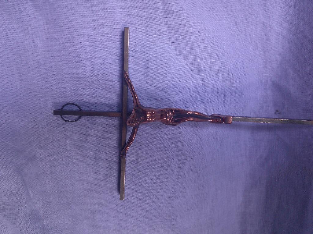 Kruisbeeld metaal, Ophalen