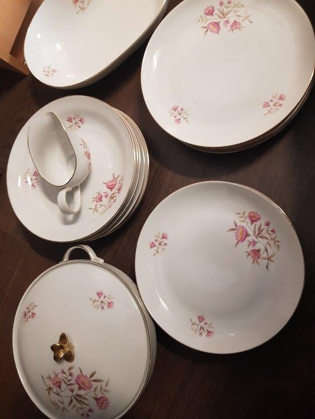 Servies: Mosa Maastricht, Antiek en Kunst, Ophalen of Verzenden