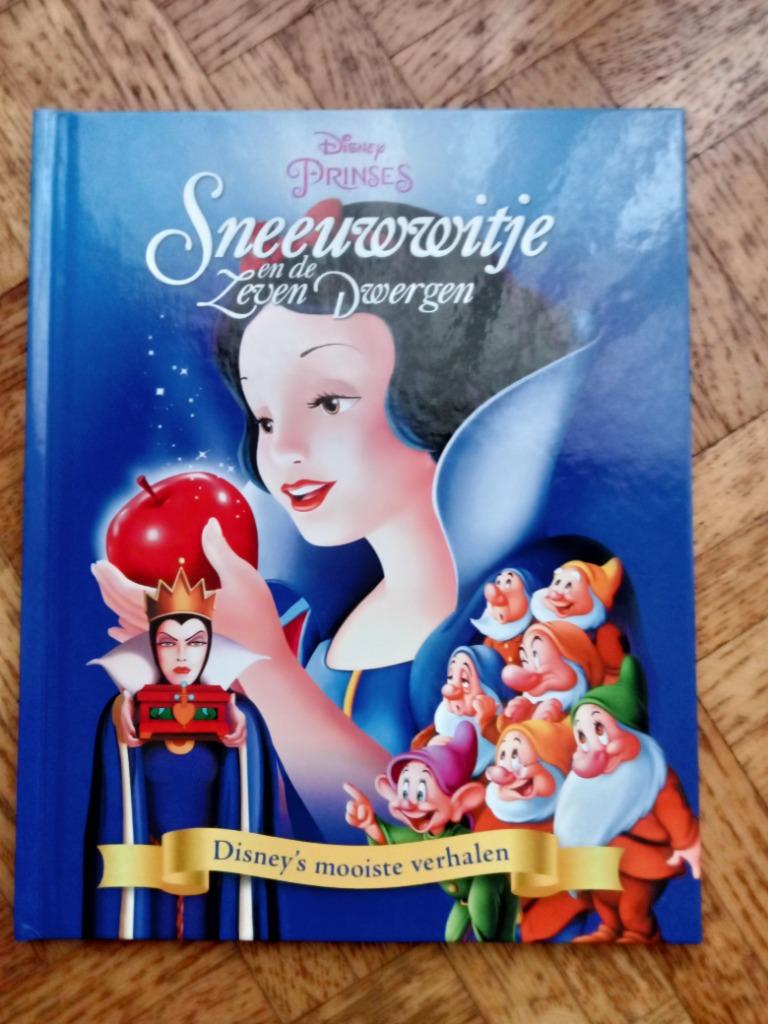 Disney Prinses Sneeuwwitje en de zeven Dwergen, Boeken, Verzenden, Gelezen