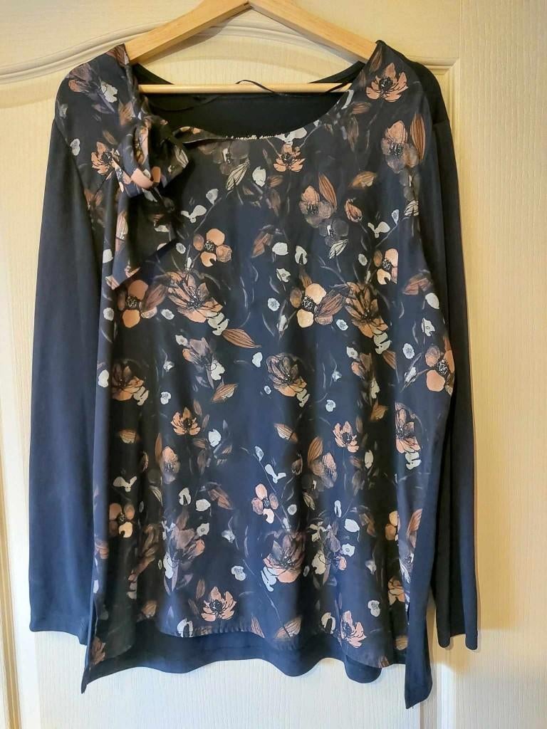 blauwe bloes met bloemen samoon M46, Kleding | Dames, Blauw, Maat 46/48 (XL) of groter, Ophalen of Verzenden, Zo goed als nieuw