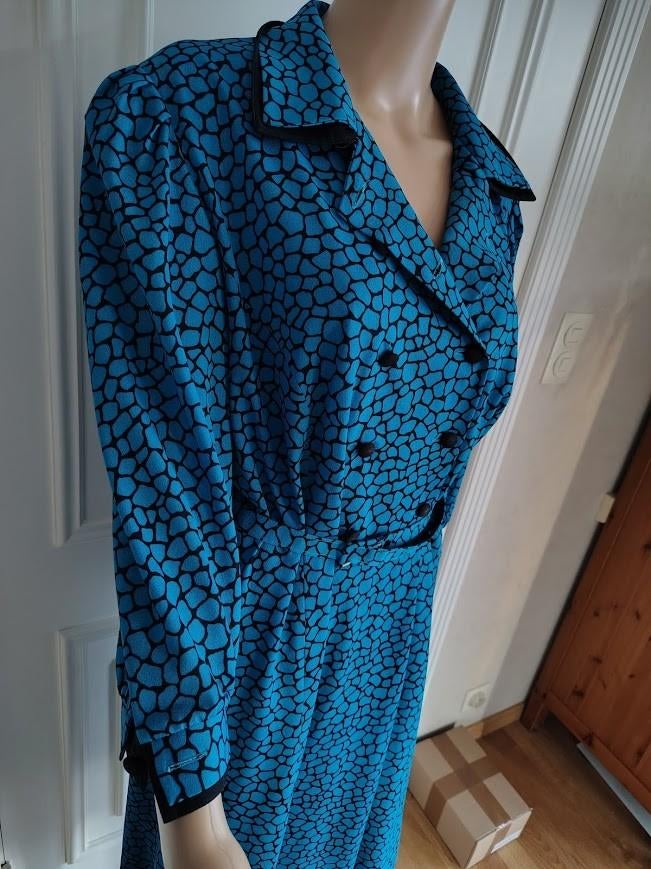 mooie vintage jurk met bijhorende riem, Maat 42/44 (L), Zo goed als nieuw, Vintage, Onder de knie
