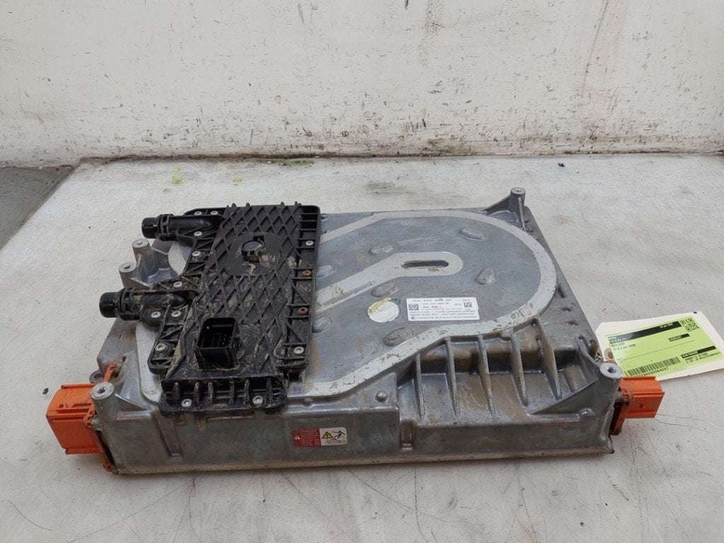 ACCULADER (|1EA915684BF|1EA915684BG|1EA915684AD|1EA915684BK|, Volkswagen AG, Gebruikt, Kundenbetreuung@volkswagen.de, Berliner Ring 2
38440  Wolfsburg, DE