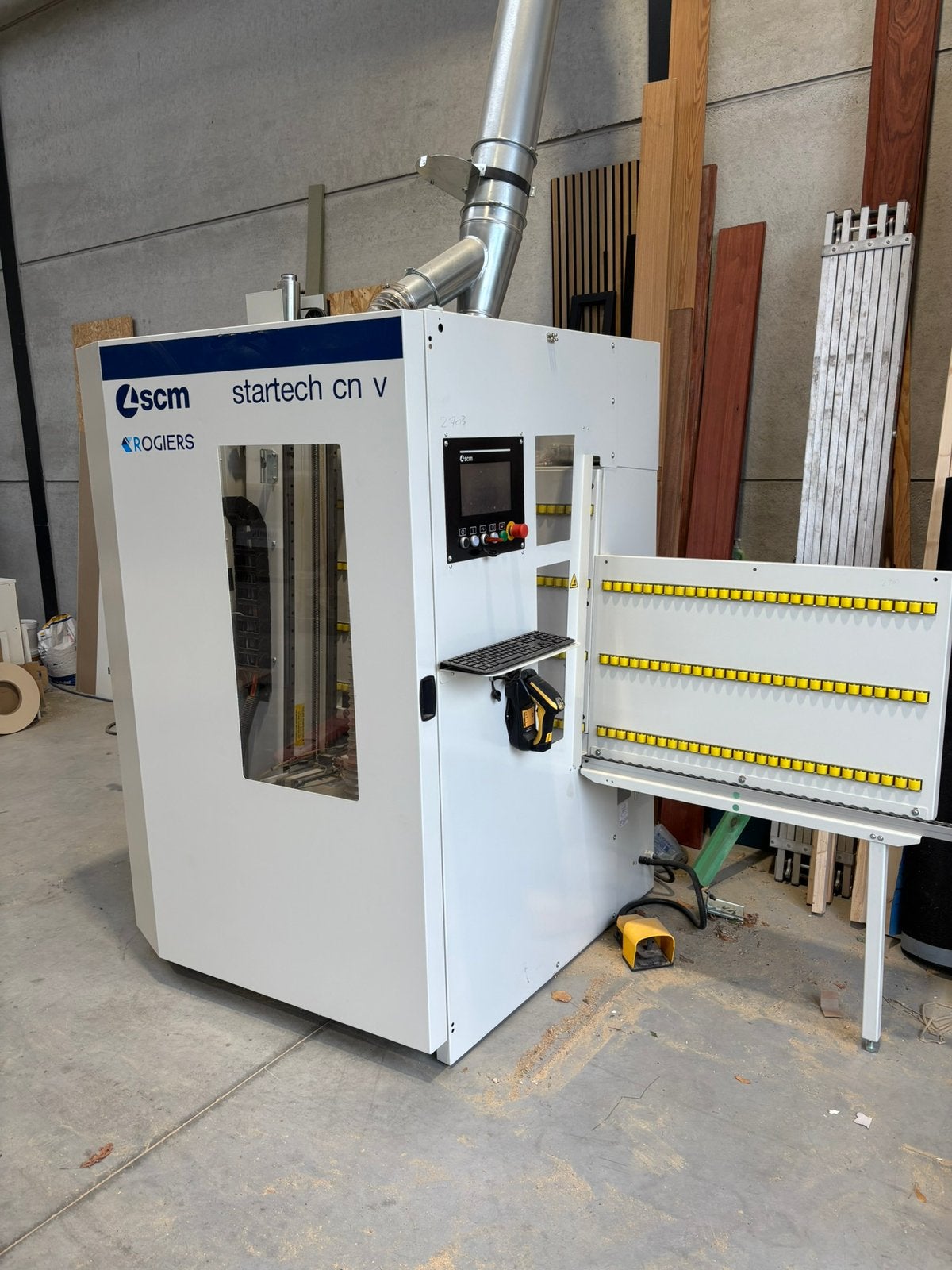 Scm startech cn v, Bricolage & Construction, Outillage | Foreuses, Enlèvement