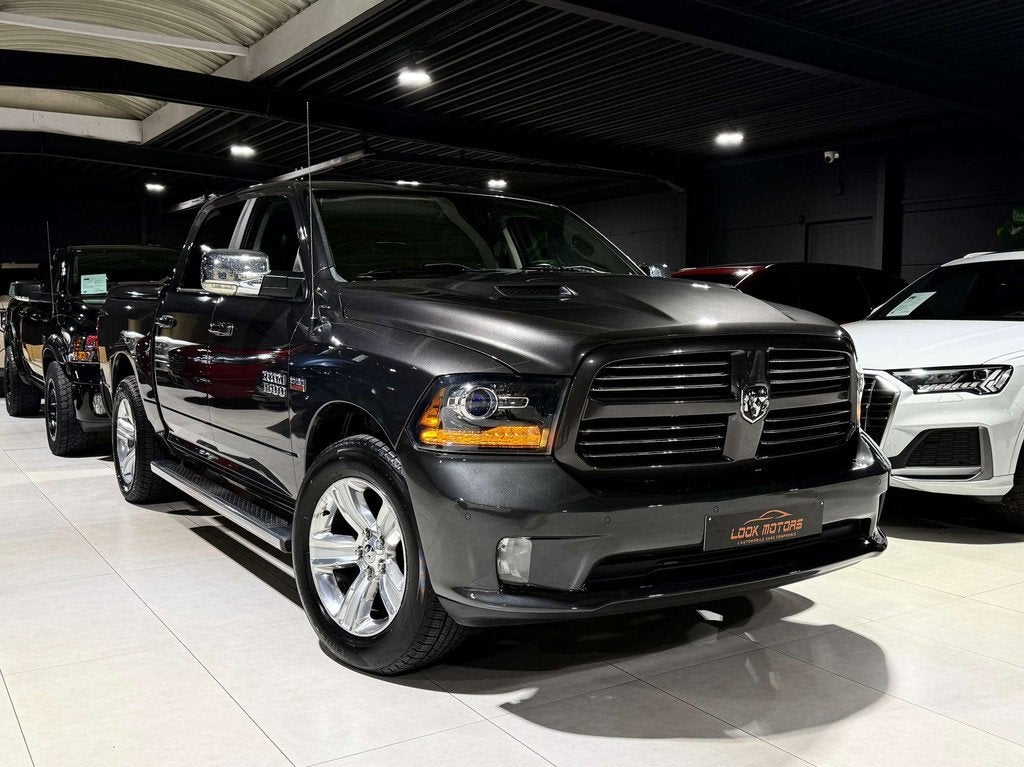 Dodge Ram 1500 SPORT 5.7 HEMI 401CV LPG GPS CUIR TVAC, Cuir, Achat, 4 portes, Alarme