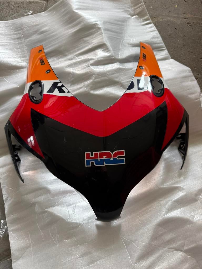 Carenage honda cbr 1000 repsol (tete de fourche), Enlèvement, Utilisé