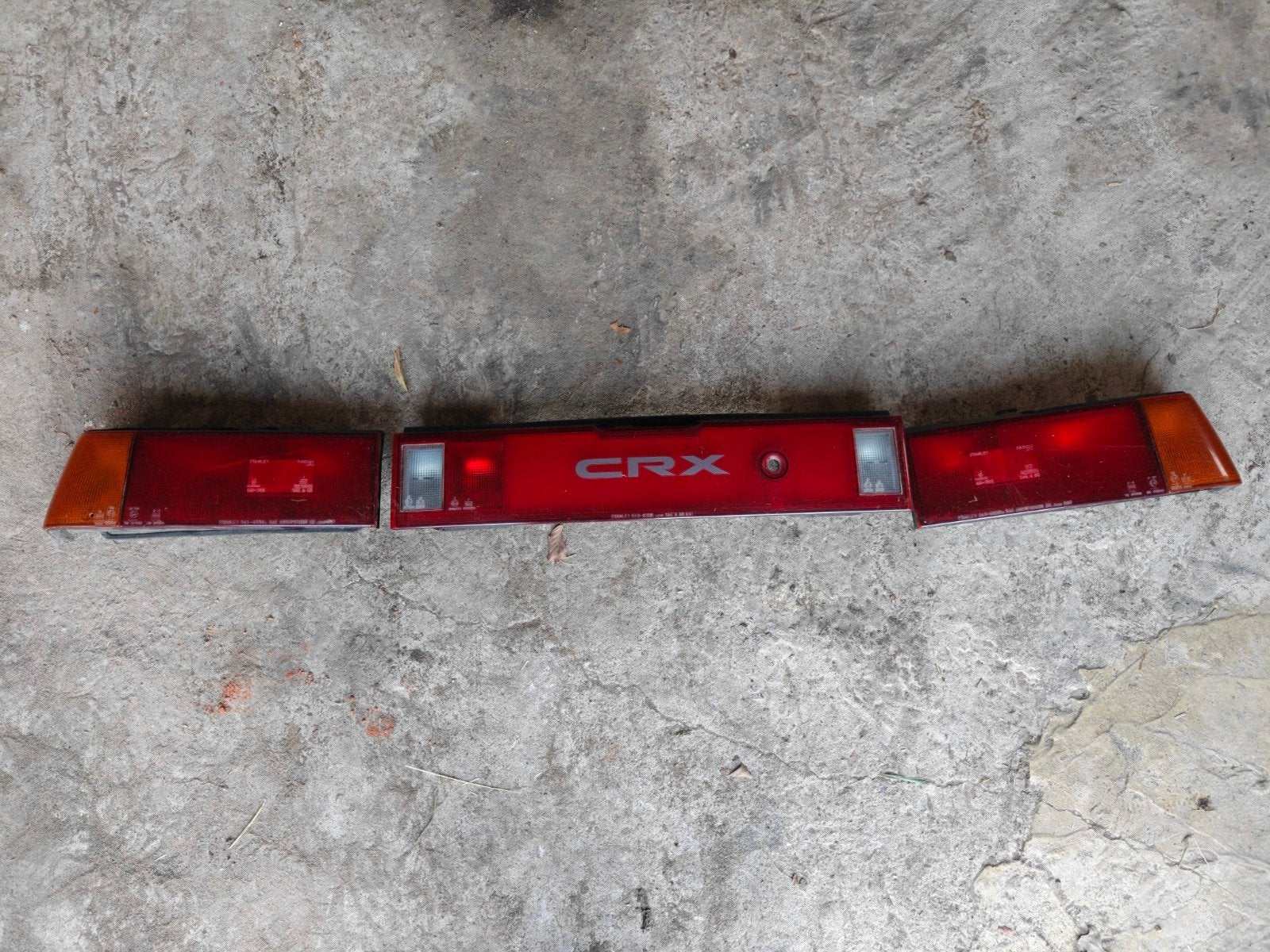 Rampe feux arrière Honda CRX