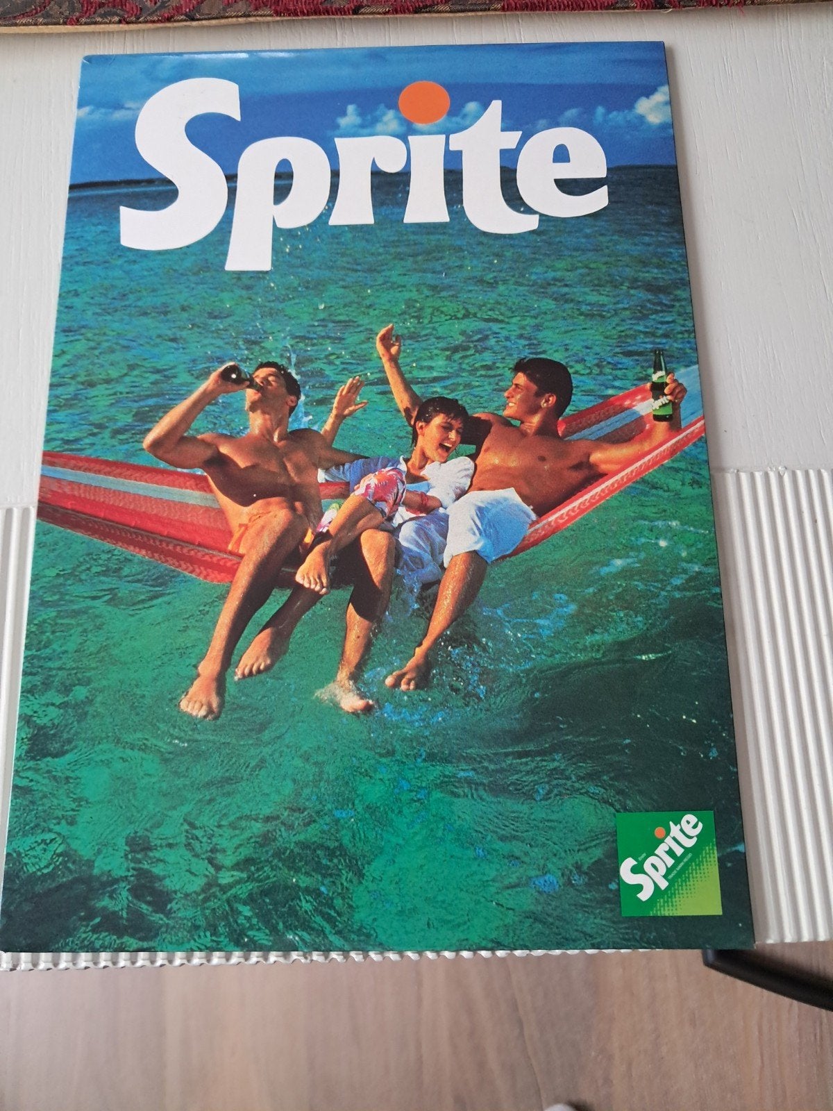 vintage Sprite-reclame 1987 in mooie kader, Collections, Enlèvement ou Envoi, Comme neuf, Panneau publicitaire