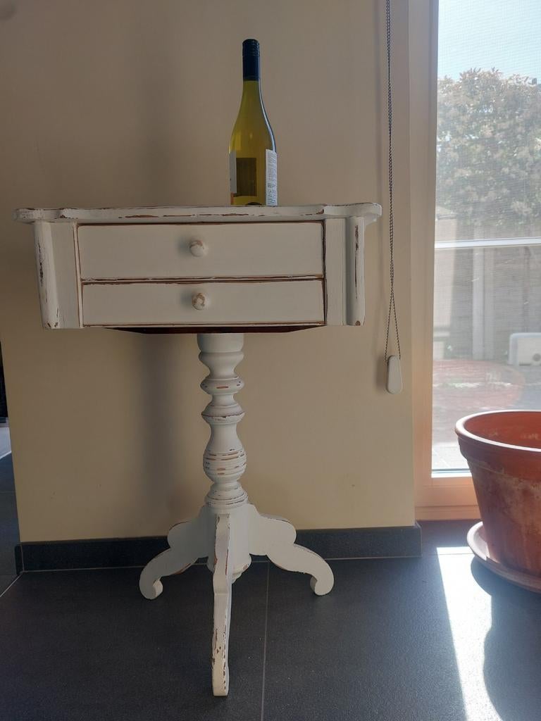 Romantisch tafeltje, Antiek en Kunst, Ophalen