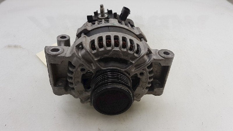 ALTERNATEUR Opel Astra K (01-2015/12-2022), Robert Bosch AG, Opel, Utilisé, Robert-Bosch-Allee 1
74232  Abstatt, DE