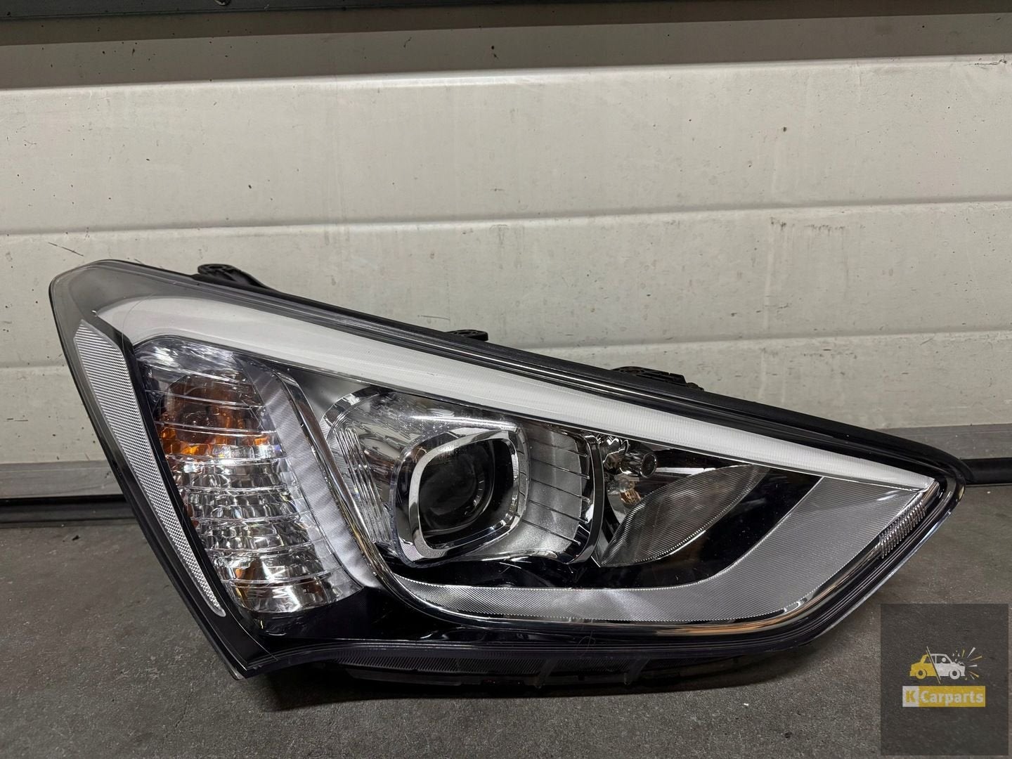 92102B8XXX, Phare au x non droit pour Hyundai Santa Fe III, Heolleung-ro 12
06797  Seoul, Info@hyundai.com, Utilisé, Hyundai