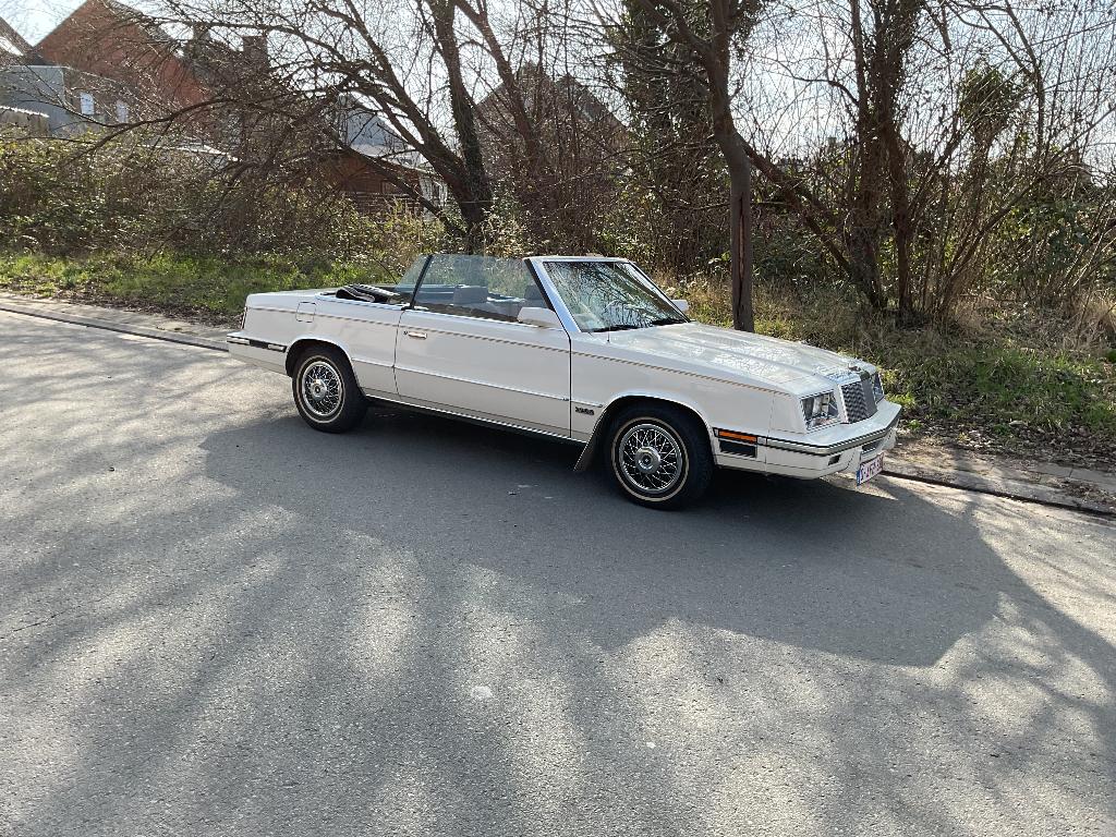 Chrysler Lebaron cabrio 1985, foto 2