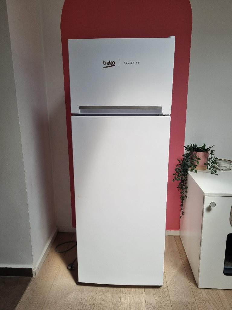 Frigo, Elektronische apparatuur, Koelkasten en IJskasten, Ophalen, Nieuw, Met vriesvak
