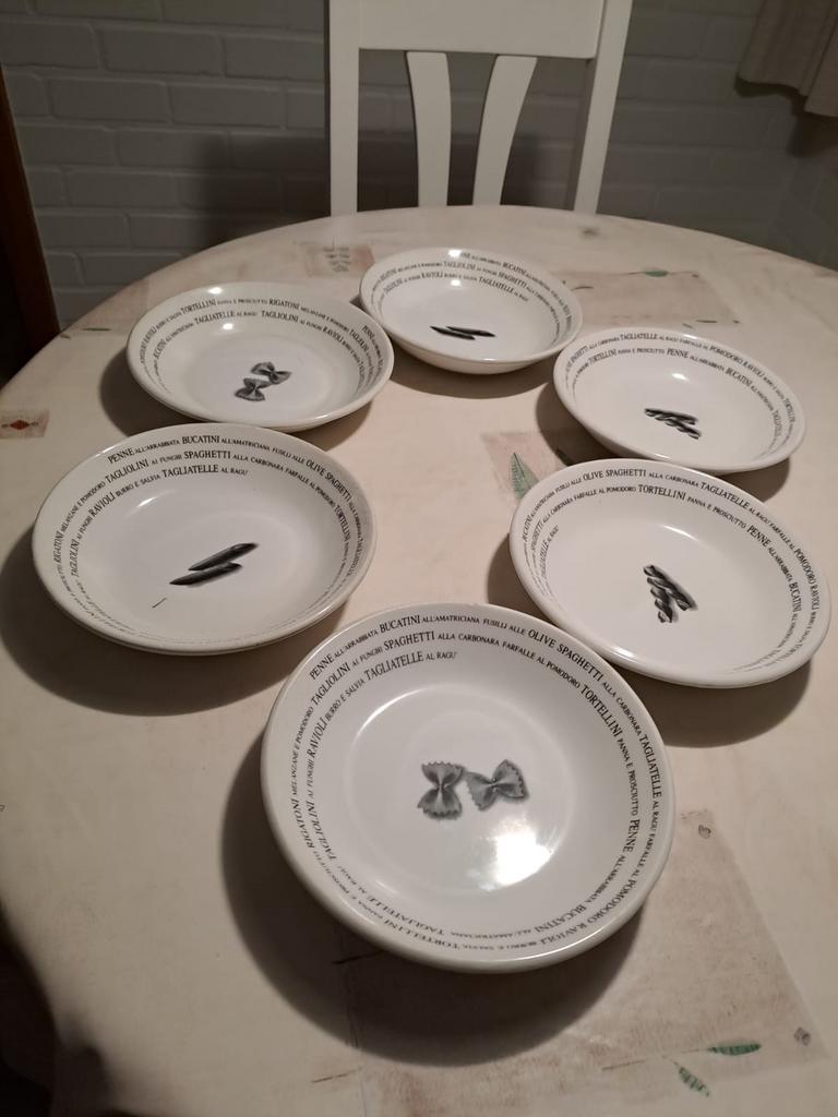 Lot spaghettiborden leuk, Ophalen of Verzenden