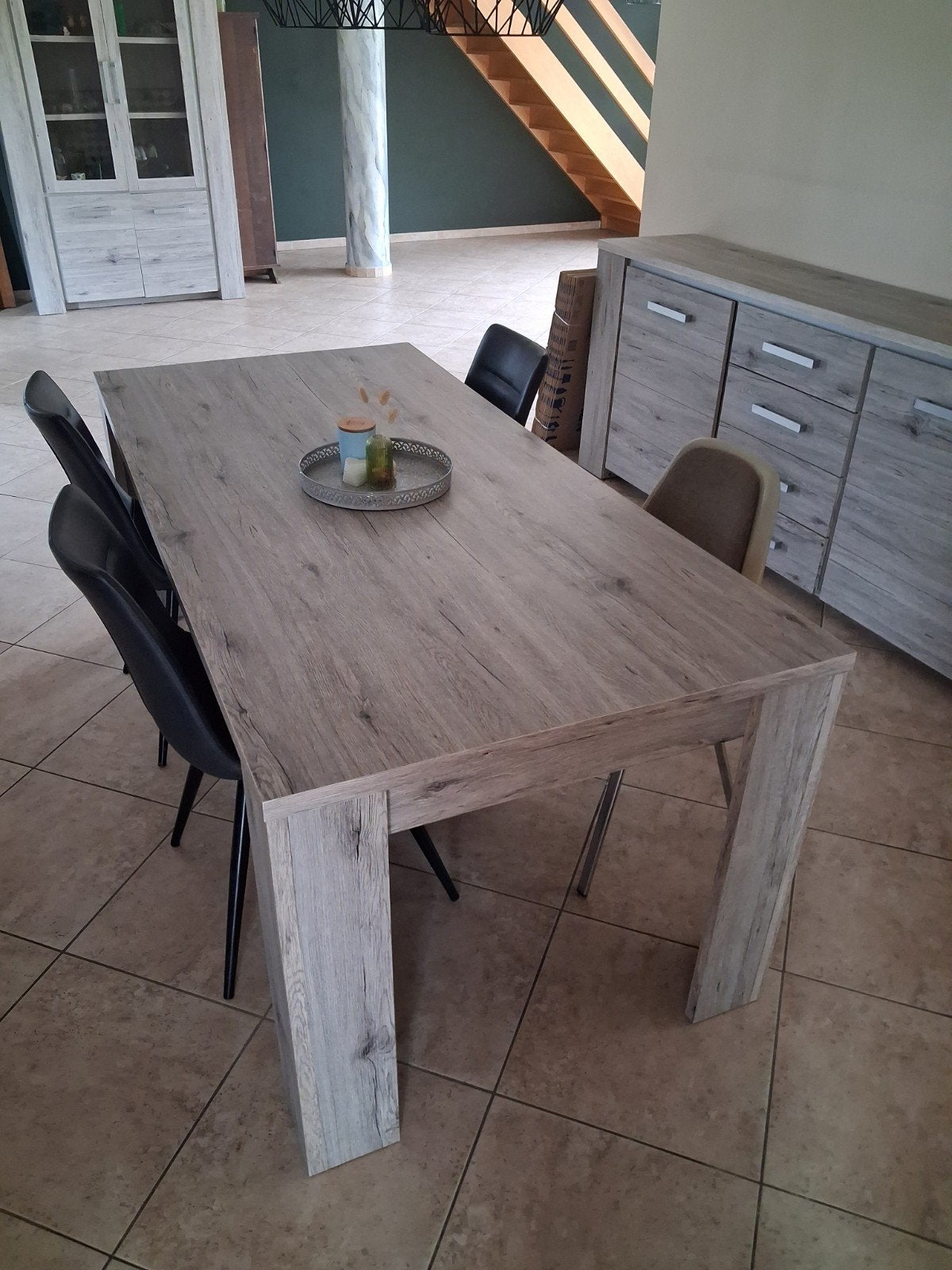 Eettafel / dressoir / vitrine, Enlèvement
