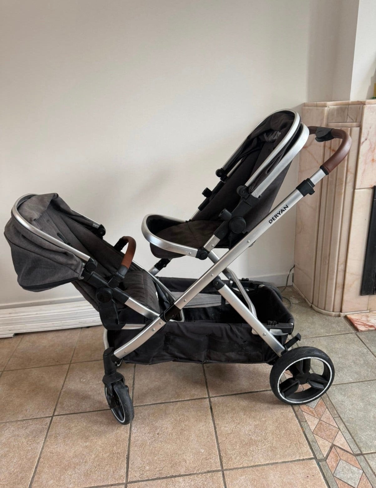 Deryan duo kinderwagen, Kinderen en Baby's, Ophalen, Gebruikt