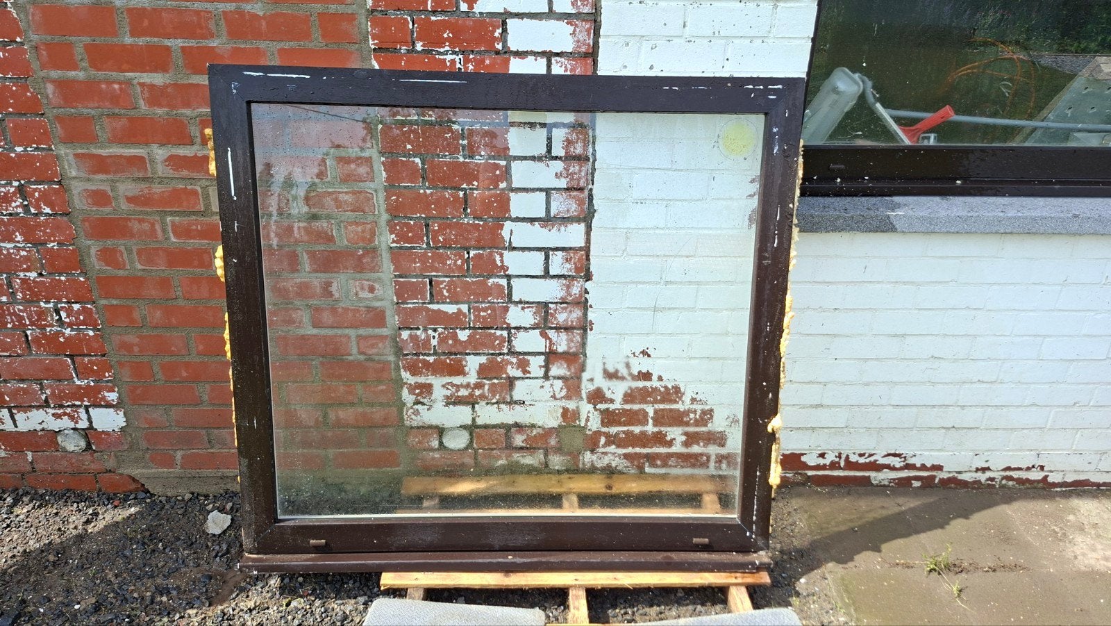 Gratis raam 117cm hoog  130cm breed, Ophalen
