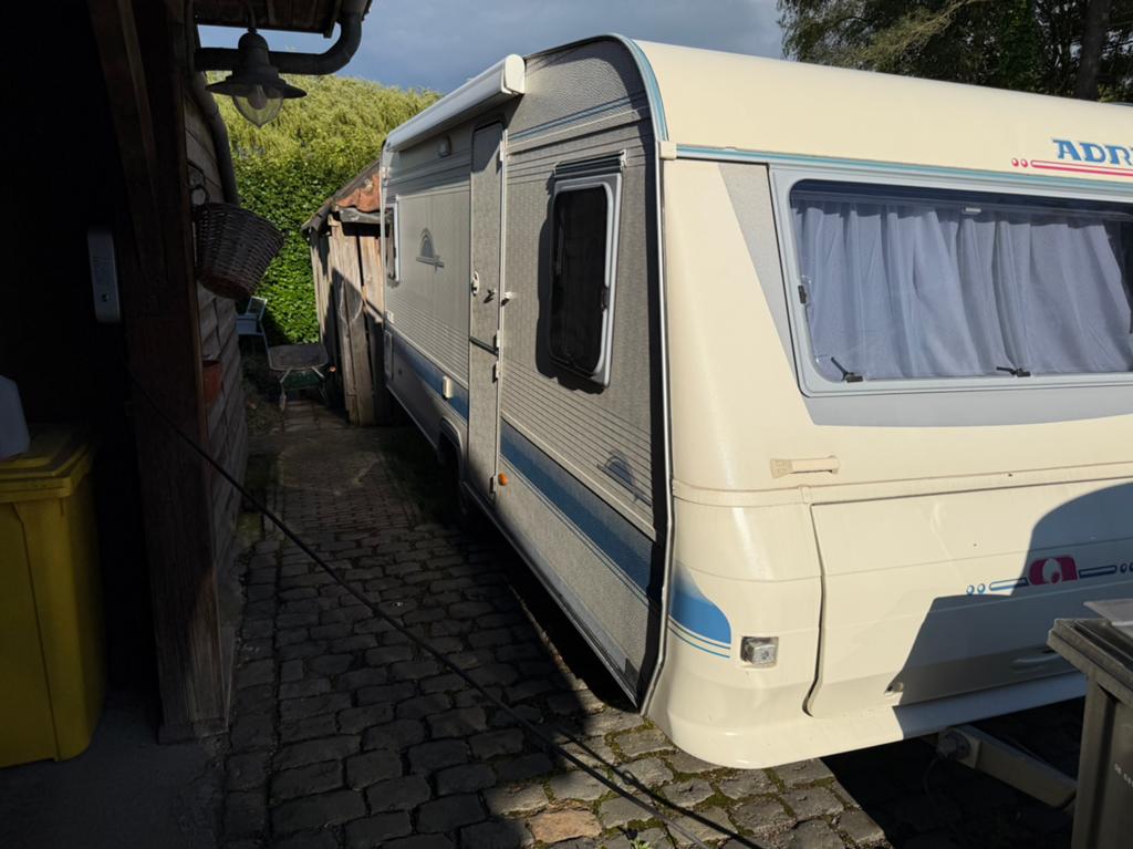 Caravan Adria, Caravans en Kamperen, Particulier, Adria, 1250 - 1500 kg, Tot en met 4