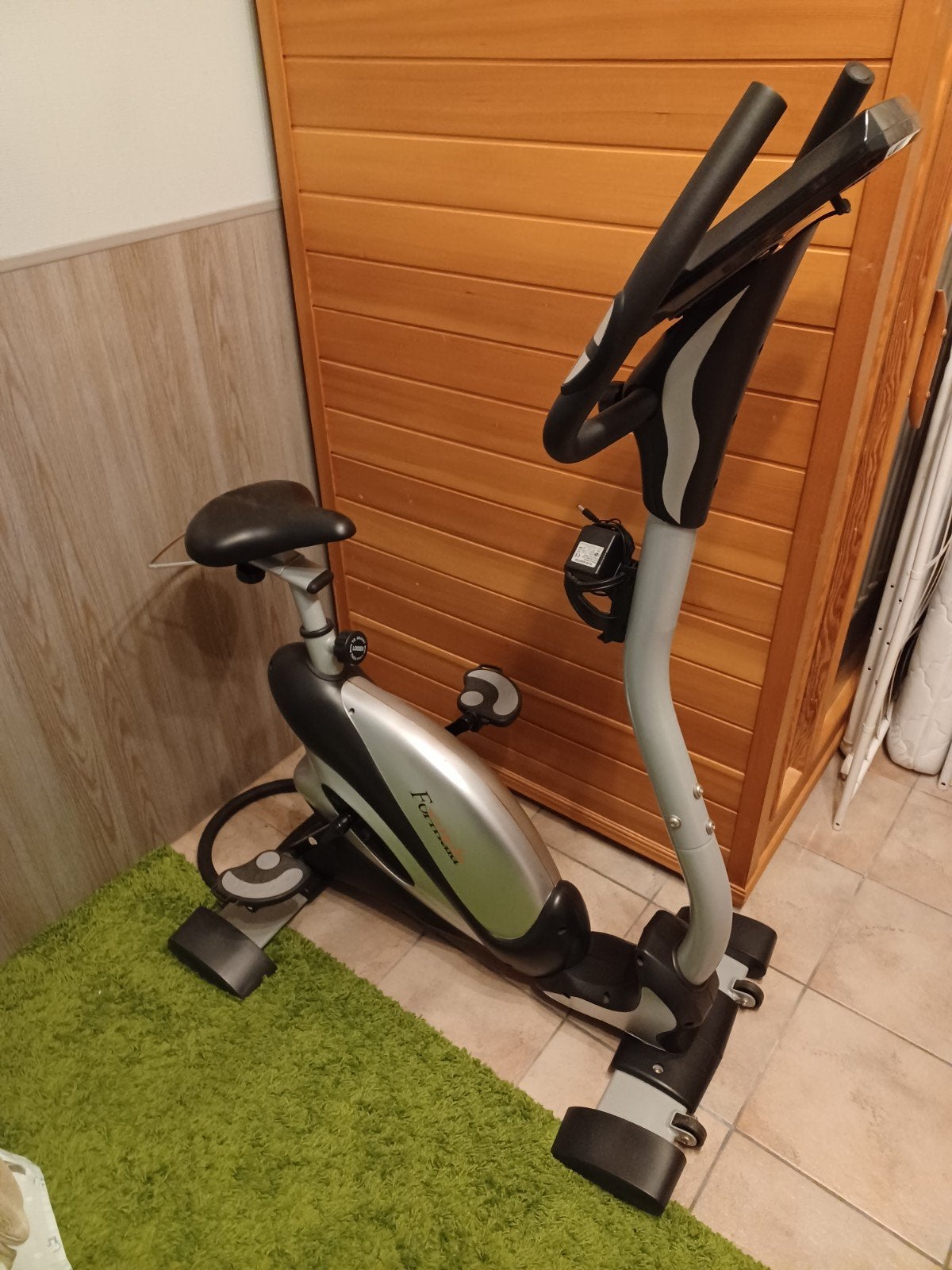 Formule pour vélo d'exercice, Enlèvement, Comme neuf, Métal, Vélo d'appartement