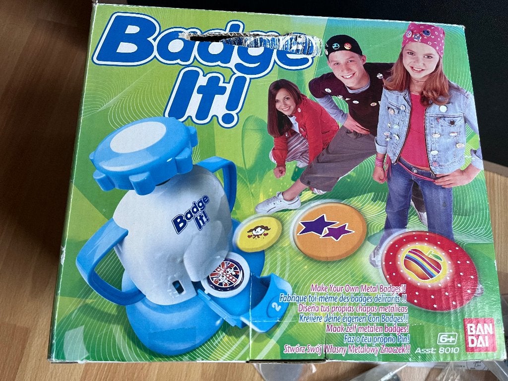 Badge it !, Kinderen en Baby's, Ophalen, Zo goed als nieuw, Knutselen