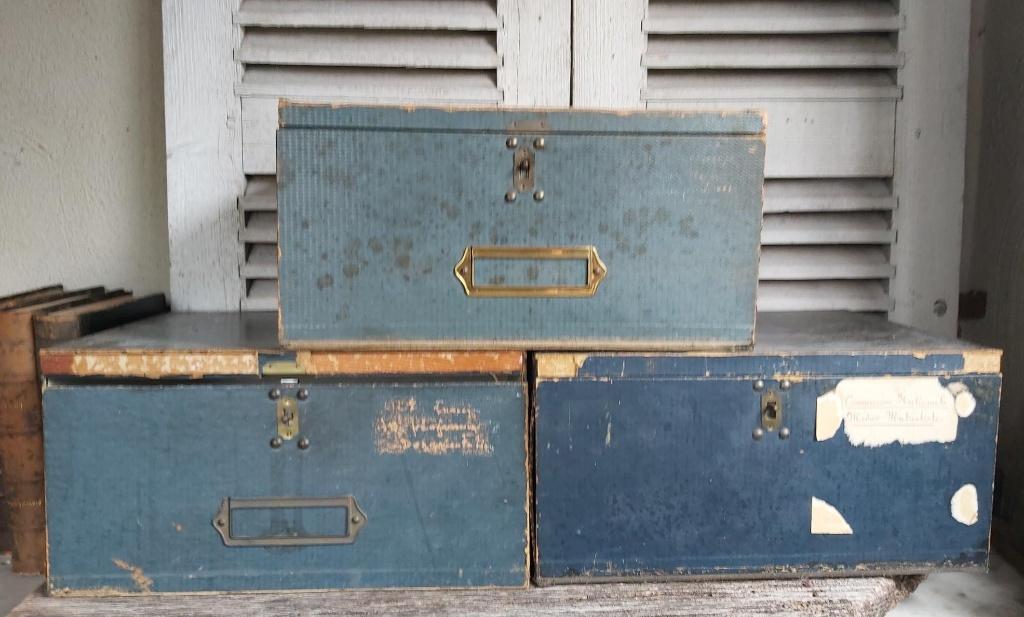 Leuke oude hard kartonnen franse archiefdozen met klepje, Ophalen of Verzenden