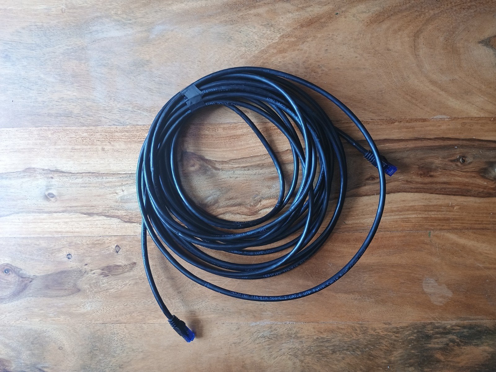 10m UTP CAT6 netwerk patch kabel, goede staat, Computers en Software, Pc- en Netwerkkabels, Ophalen