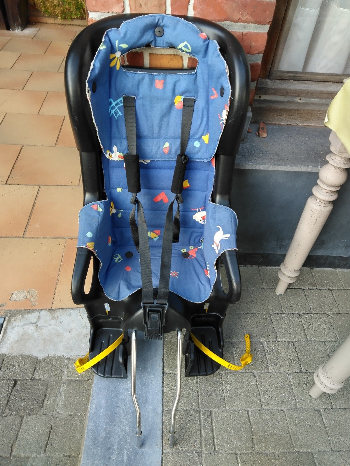 Siège de vélo arrière Römer pour enfants, Römer, Repose-pieds, Enlèvement, Utilisé