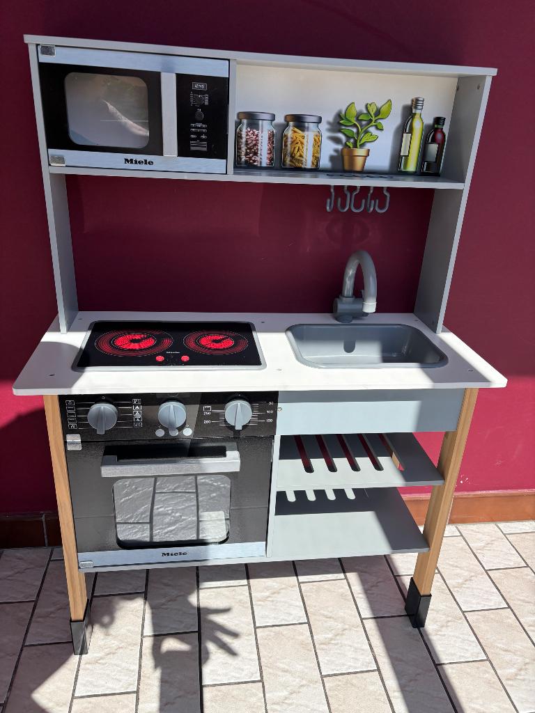 Speelkeukentje met accessoires, Ophalen, Zo goed als nieuw, Hout, Speelkeuken