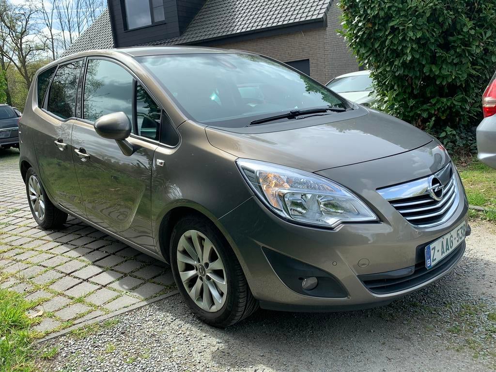 Opel Meriva 1.7CDTI BJ.2012 euro5 177.000km 110pk, Autos, Achat, Entreprise, Boîte manuelle, Noir