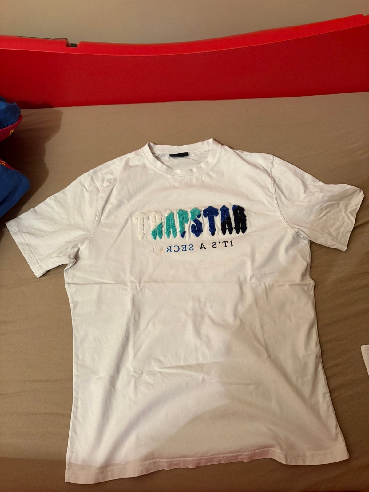 Trapstar shirt, Ophalen, Zo goed als nieuw, Maat 52/54 (L)