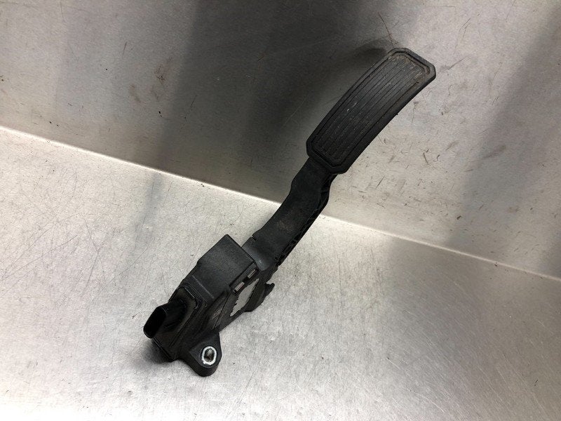 PEDALE D'ACCELERATEUR Toyota Auris (E15) (|7811002011|), Autos : Pièces & Accessoires, Habitacle & Garnissage, Utilisé, Toyota