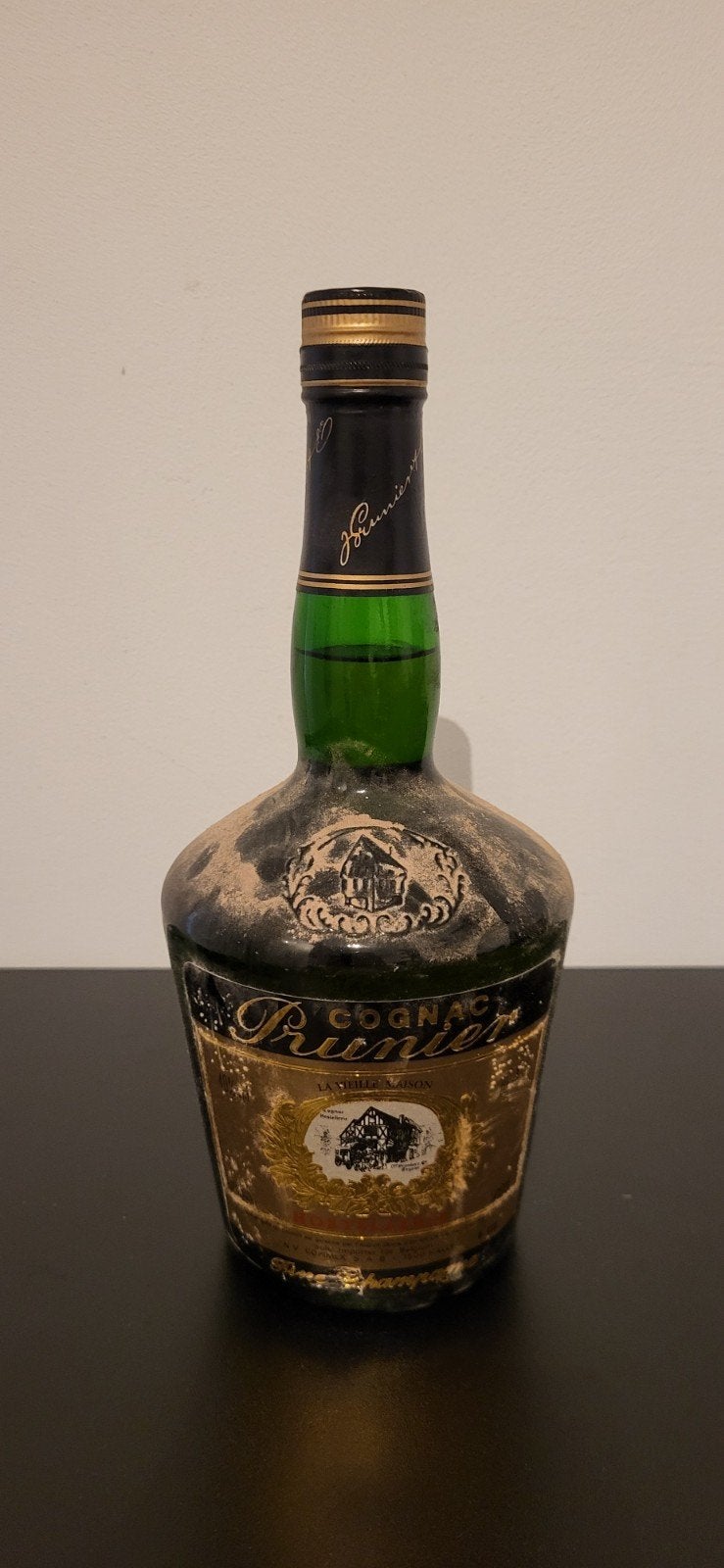 Auberge Vintage Cognac Prunier « La Vieille Maison », Enlèvement