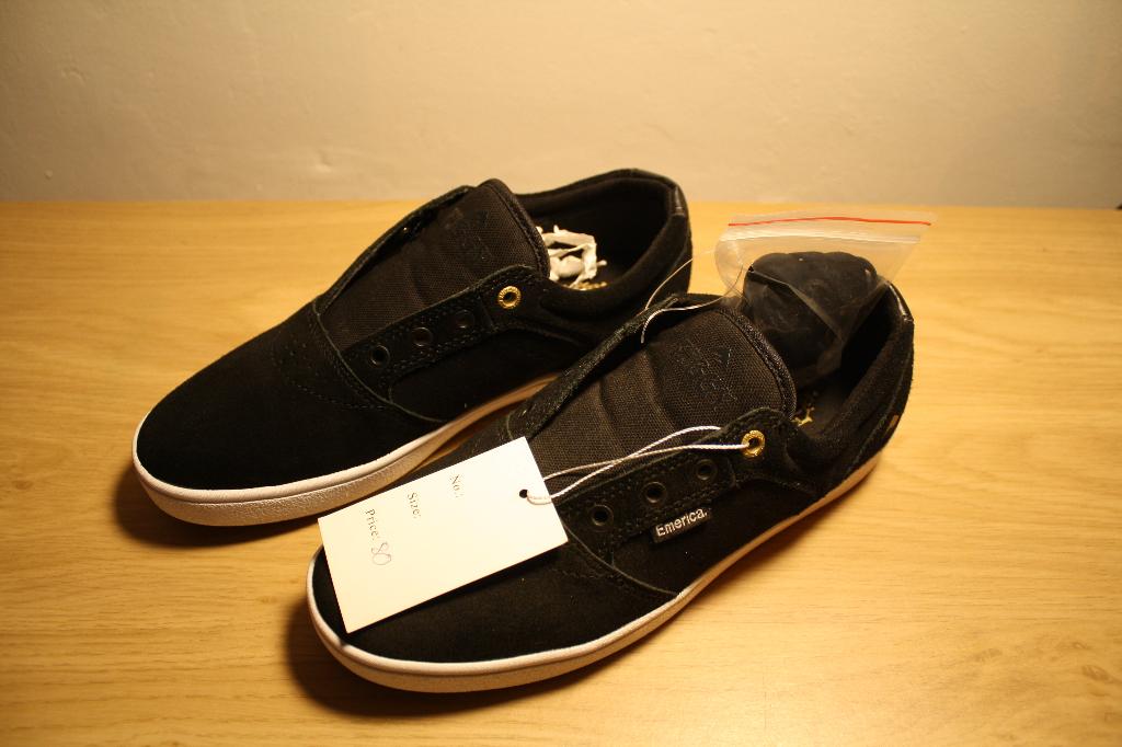 schoenen Emerica Figgy Dose – black/white/gold maat 38, Vêtements | Hommes, Chaussures, Neuf, Enlèvement ou Envoi, Baskets, Noir