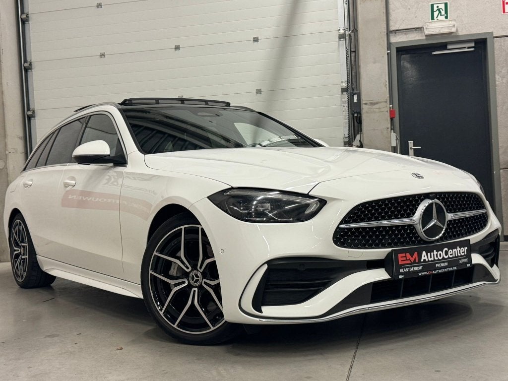 Mercedes C 220 d 4-Matic AMG Line Pano-CAM-CarPlay-Trekhaak, Autos, Achat, Euro 6, Entreprise, Entretenue par le concessionnaire