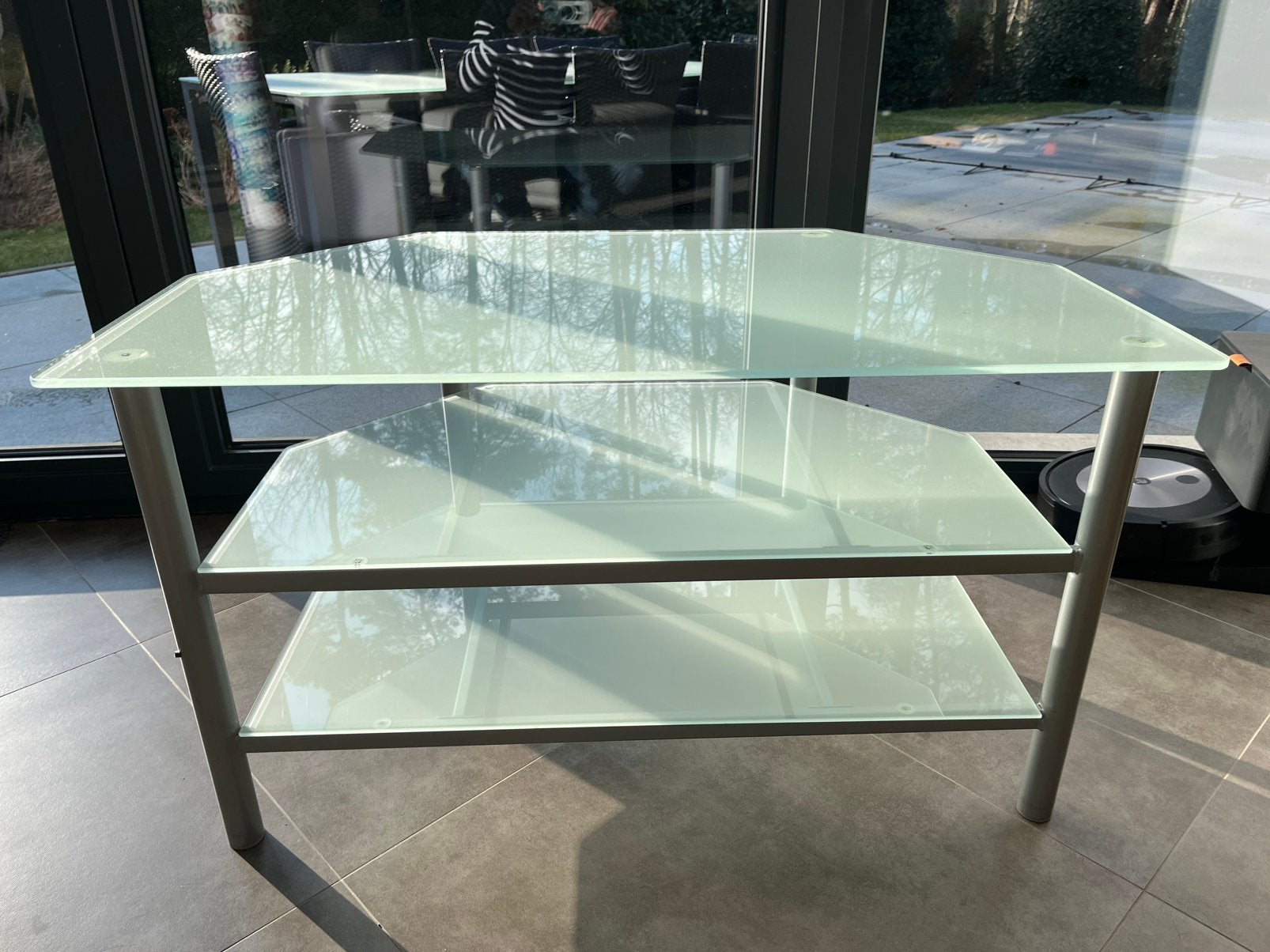 Table en verre pour la TV, Moins de 100 cm, Comme neuf, Enlèvement, Moderne