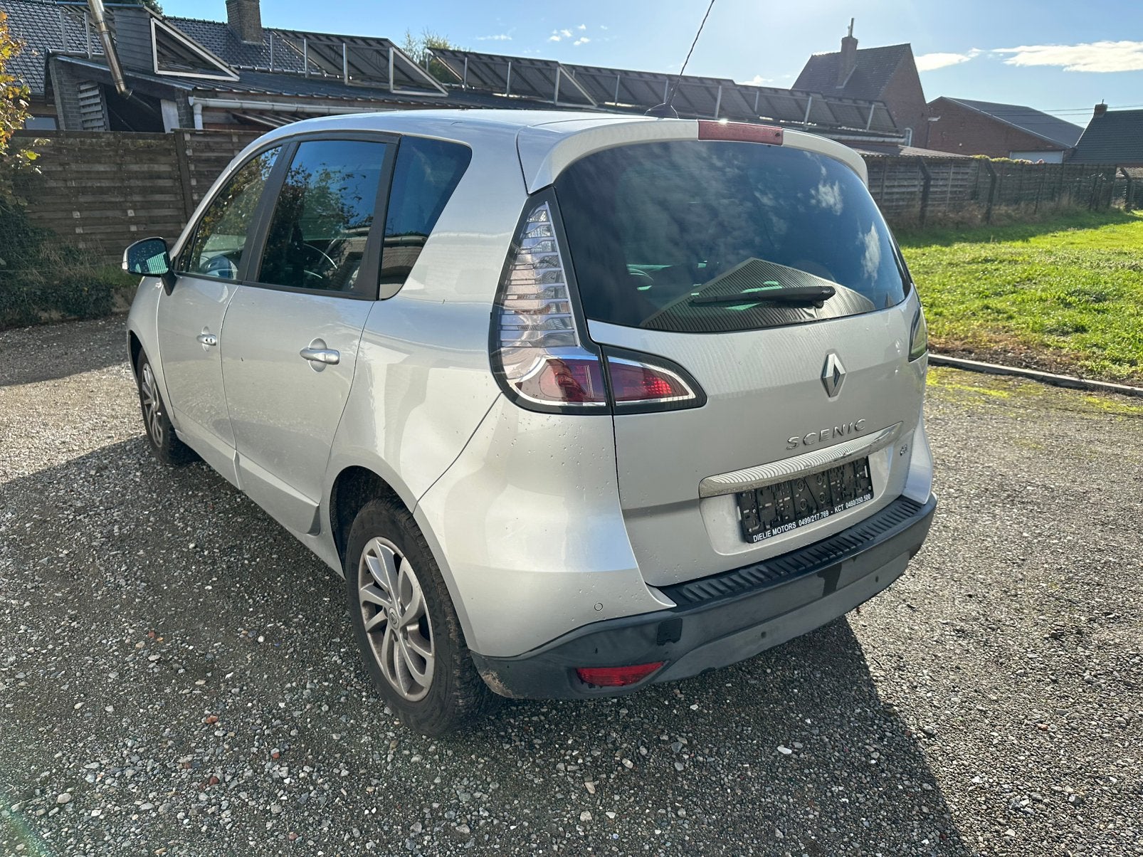 Scenic diesel 2013 155000km, Autos, Achat, Entreprise, Boîte manuelle, 5 portes