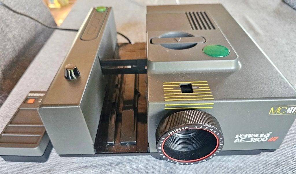 Projecteur de diapositives Reflecta AF 1800, Enlèvement ou Envoi, Utilisé