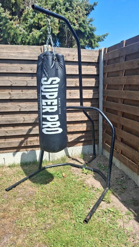 Bokszak met staander, Sports & Fitness, Boxe, Enlèvement, Utilisé, Sac de boxe