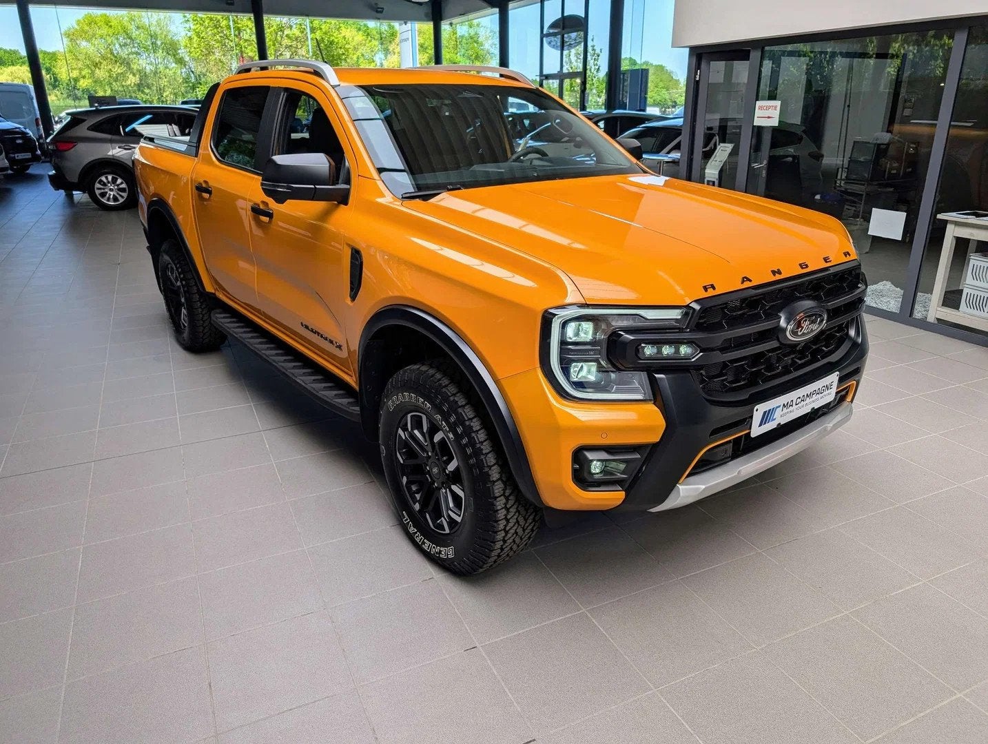 Ford Ranger DC Wildtrak X 2.0BiTurbo 205pk A10 automaat e-4W, Auto's, Automaat, 4 deurs, Gebruikt, Zwart