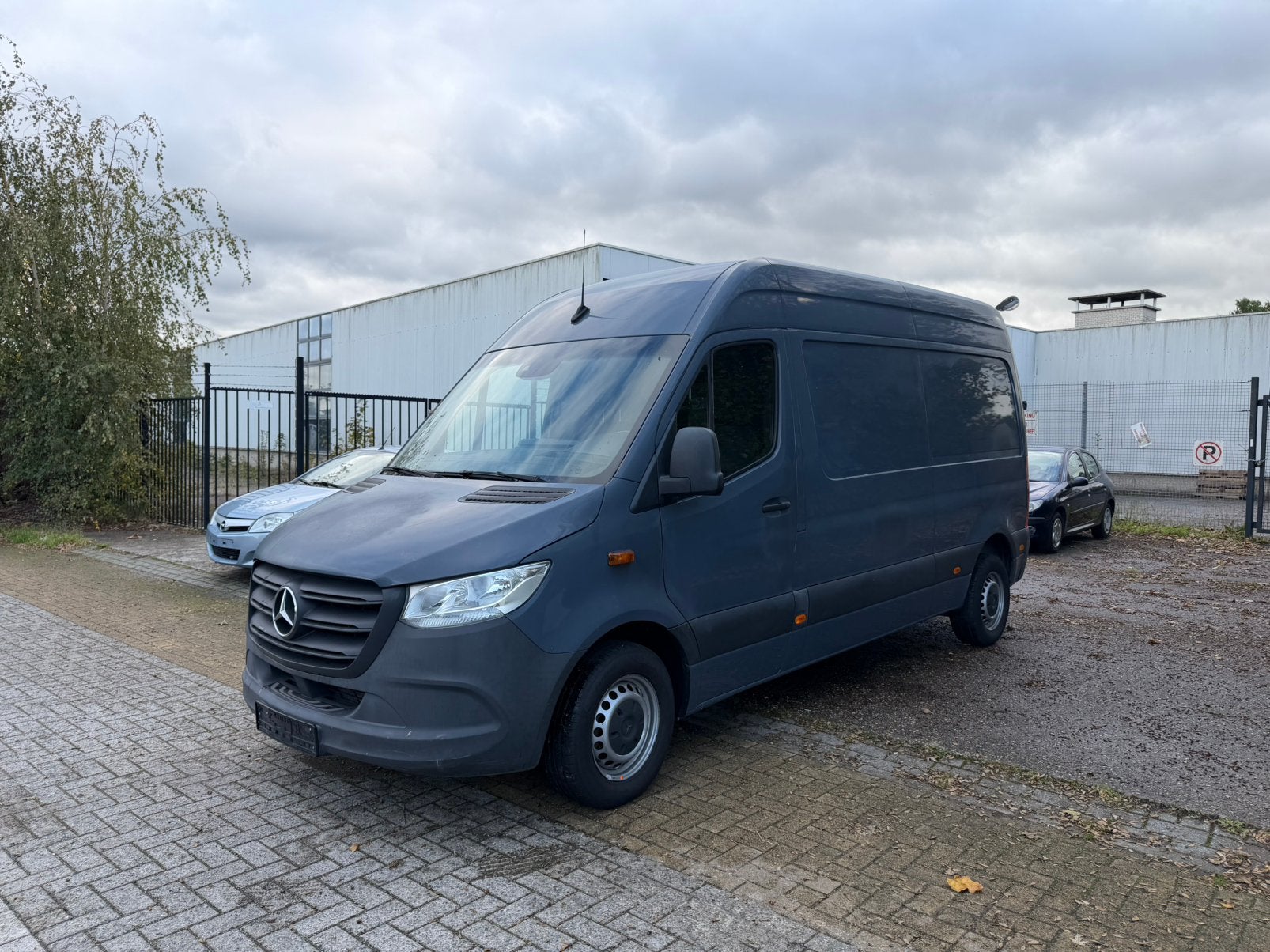 Mercedes Sprinter 314 CDI! L2H2! Manueel! 2021! 97000km!, Voorwielaandrijving, https://public.car-pass.be/vhr/dd13e42d-0e4c-4cd4-af08-1750afd6f862